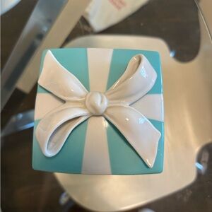 Turquoise glass Tiffany box